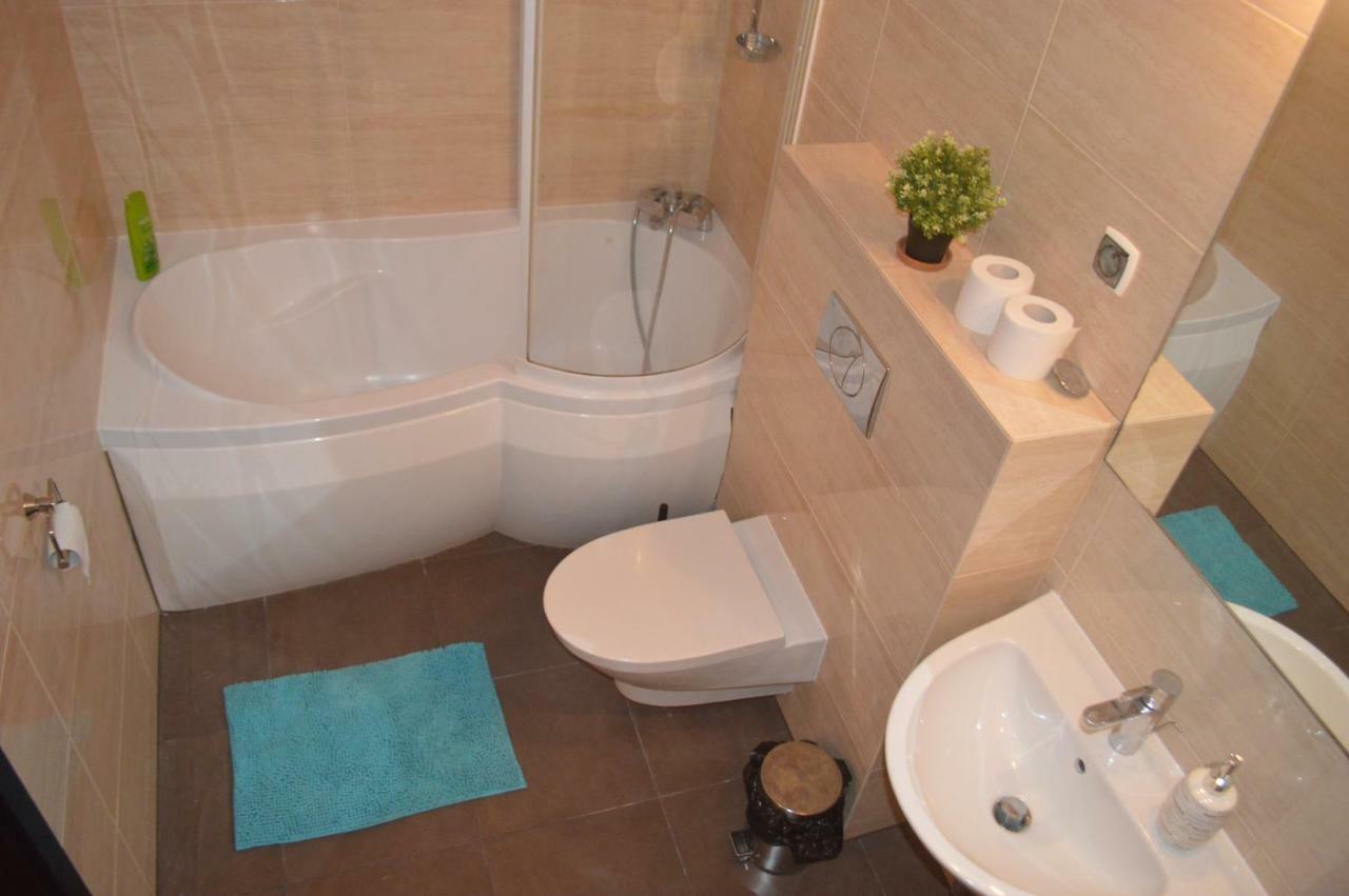 Dekart Arkadia Apartments Varşova Dış mekan fotoğraf