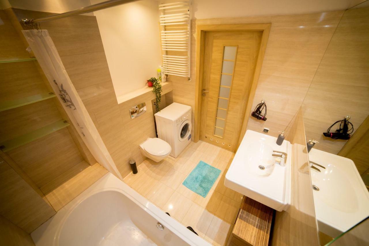 Dekart Arkadia Apartments Varşova Dış mekan fotoğraf
